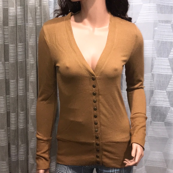 Bottom Down Cardigan Snap Button Sweater Cardigan - Picture 2 of 2